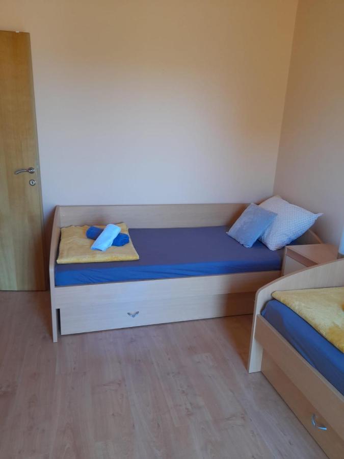 Holiday Home Anita Unesic المظهر الخارجي الصورة