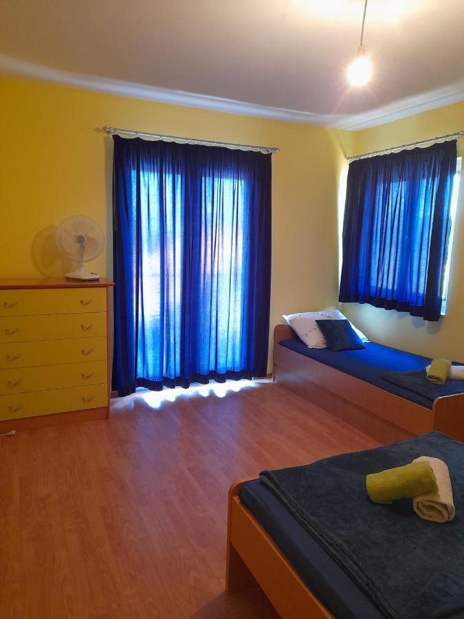 Holiday Home Anita Unesic المظهر الخارجي الصورة