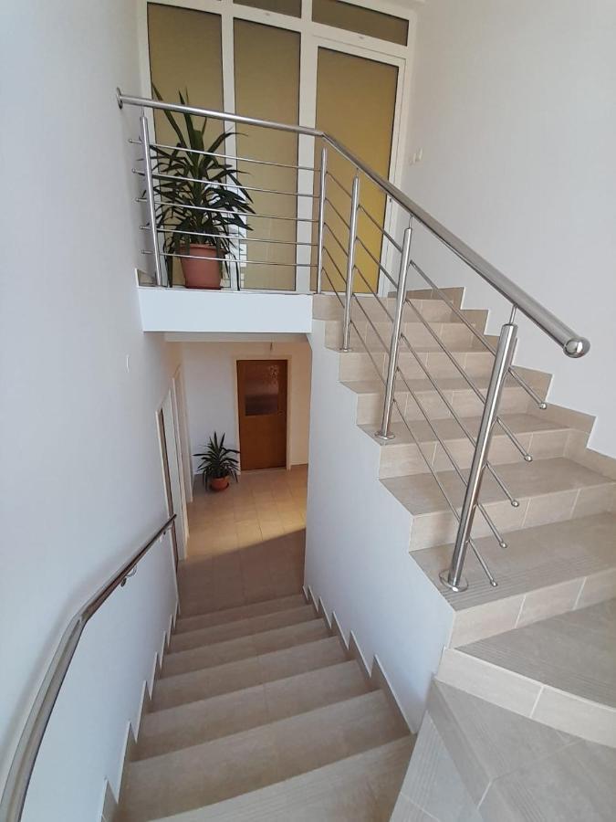 Holiday Home Anita Unesic المظهر الخارجي الصورة